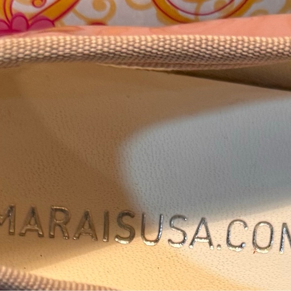 MaraisUSA Patent Bow Tie Ballet Flat - Picture 6 of 7